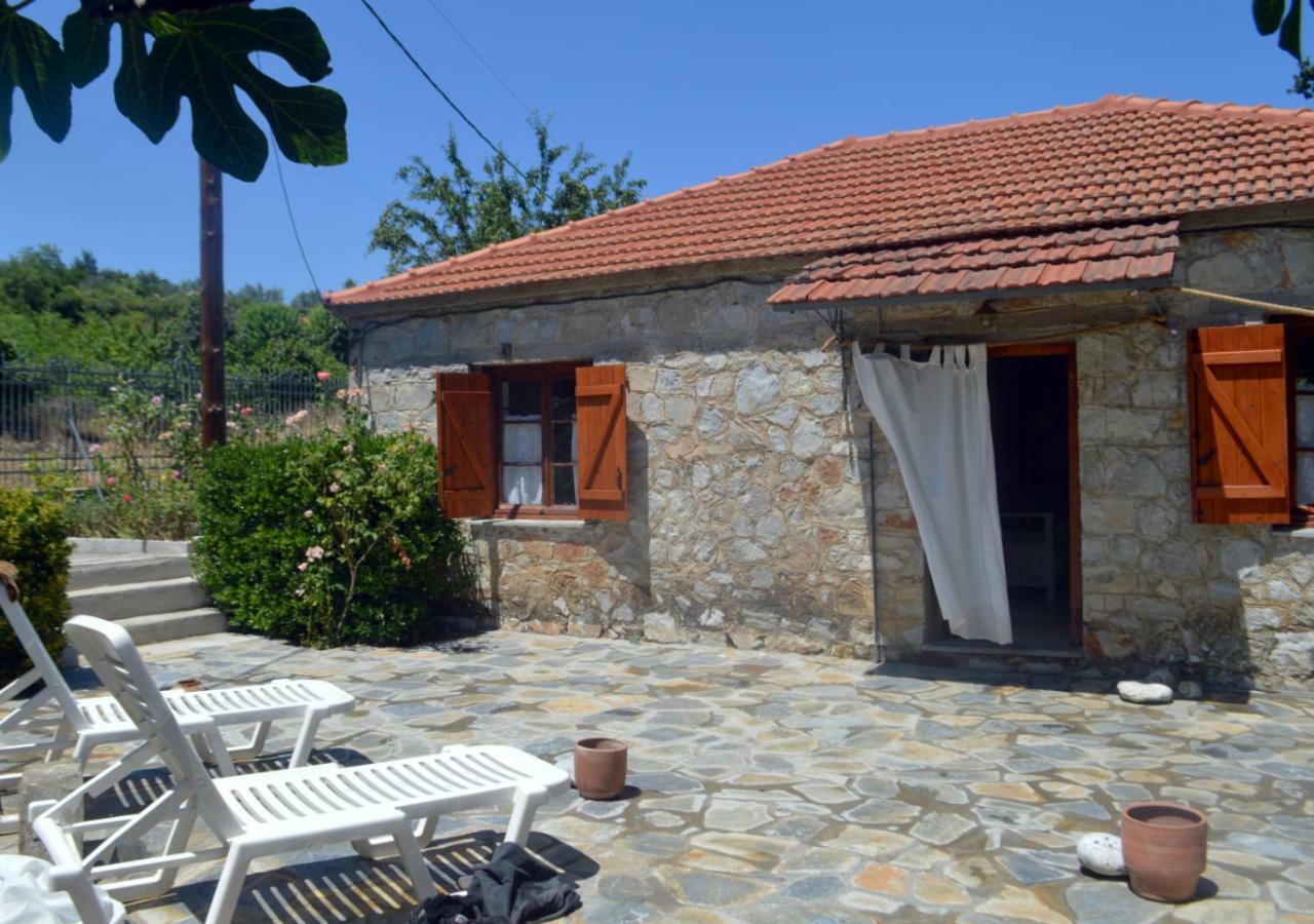 Santa Cruz Country Cottage Kallithea  Exterior photo